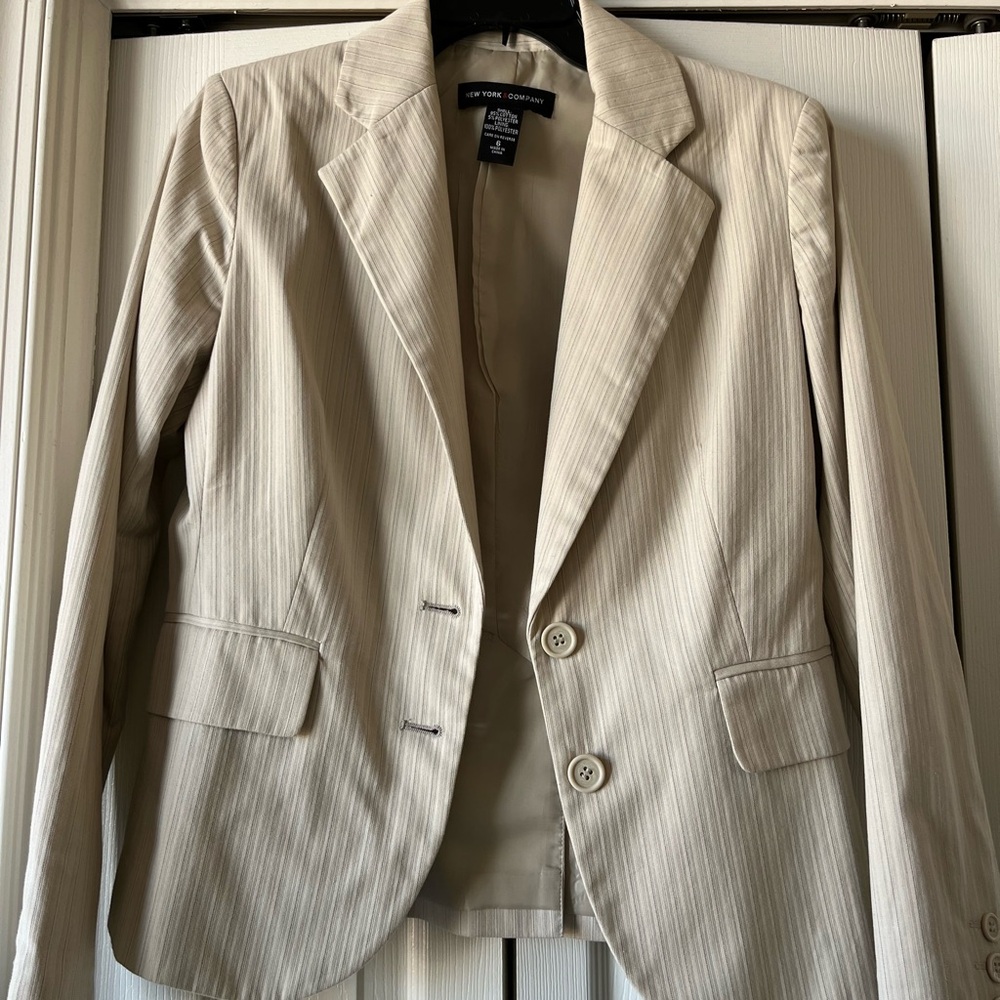 Suit jacket